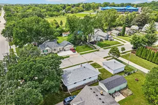 601 Western Ave, Waukesha, WI 53188 - Photo 35