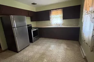 2049 N 115th St, Wauwatosa, WI 53226 - Photo 3
