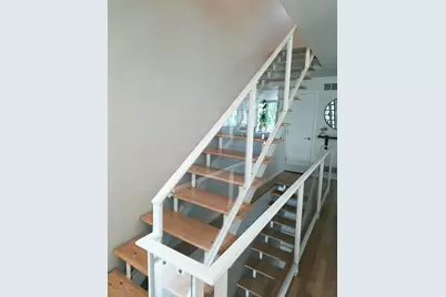 6022 N Sunny Point Rd, Milwaukee, WI 53209 - Photo 5