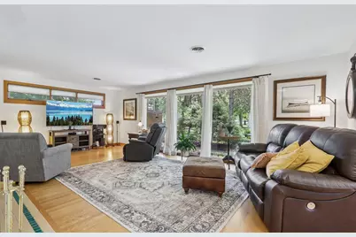 3358  Taylor Ave, Racine, WI 53405 - Photo 5