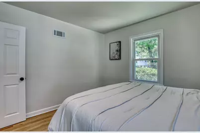 340 N 63rd St, Milwaukee, WI 53213 - Photo 15