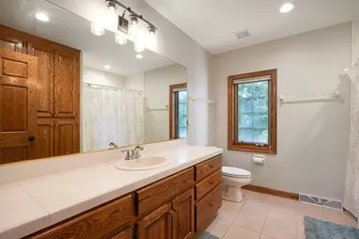 W288N3341  Lost Creek Ct, Delafield, WI 53072 - Photo 59