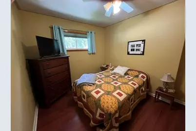 2504 S 8 St, Manitowoc, WI 54220 - Photo 15