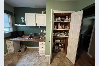 2504 S 8th St, Manitowoc, WI 54220 - Photo 11