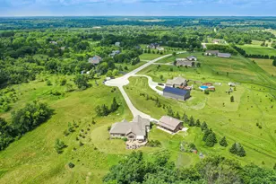 S106W36642 Saddle Ridge Dr, Eagle, WI 53119 - Photo 51