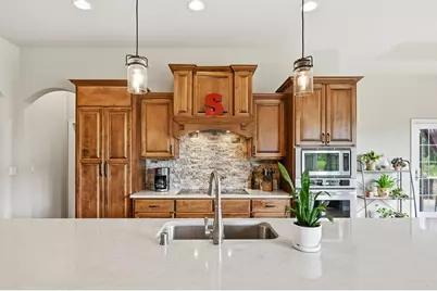 S106W36642  Saddle Ridge Dr, Eagle, WI 53119 - Photo 15