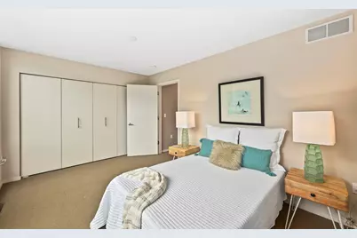 827 E Reservoir Ave #827, Milwaukee, WI 53212 - Photo 19
