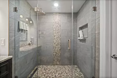 111  Center St #302, Lake Geneva, WI 53147 - Photo 7