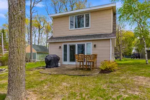 5831 S Hacker Dr, West Bend, WI 53095 - Photo 7