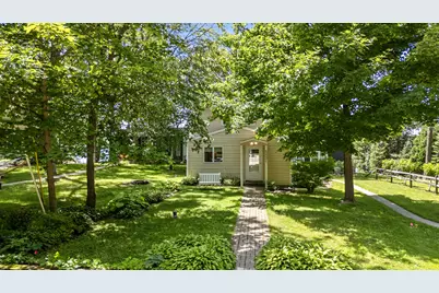 5831 S Hacker Dr, West Bend, WI 53095 - Photo 15