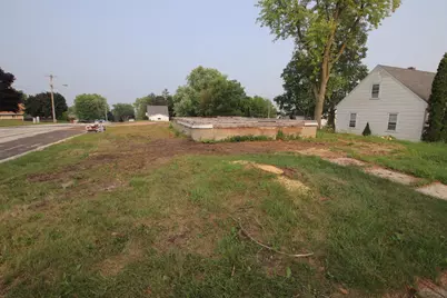 2336  Prospect St, New Holstein, WI 53061 - Photo 3