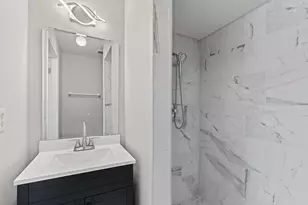 10364 W Whitnall Edge Ct, Franklin, WI 53132 - Photo 17