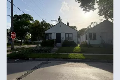 5003 N 37th St, Milwaukee, WI 53209 - Photo 1