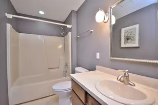 2005 Harris Highland Dr, Waukesha, WI 53188 - Photo 19