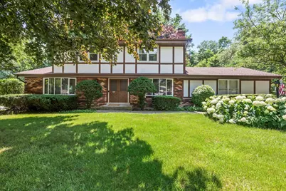 N76W14597  North Point Dr, Menomonee Falls, WI 53051 - Photo 45