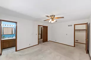 N76W14597 Northpoint Dr, Menomonee Falls, WI 53051 - Photo 23