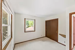 N76W14597 Northpoint Dr, Menomonee Falls, WI 53051 - Photo 33