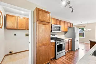 420 Wagner Dr, Clinton, WI 53525 - Photo 5