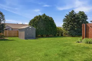420 Wagner Dr, Clinton, WI 53525 - Photo 41