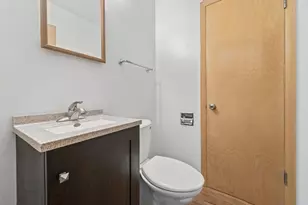 11801 W Appleton Ave, Milwaukee, WI 53224 - Photo 13