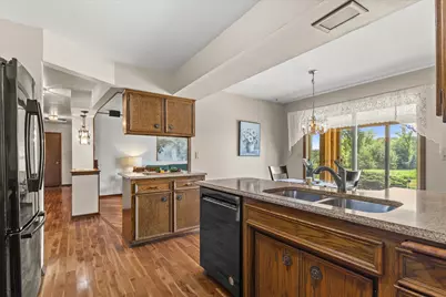 S93W22525  Henneberry Ave, Vernon, WI 53103 - Photo 13
