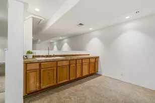 3822 S Centennial Cir, Milwaukee, WI 53221 - Photo 25