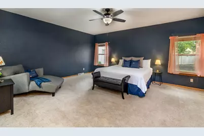 3822 S Centennial Cir, Milwaukee, WI 53221 - Photo 13
