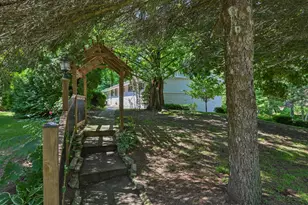 795 W Monrovia Ave, Glendale, WI 53217 - Photo 29