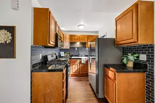 9614 W Bradley Rd, Milwaukee, WI 53224 - Photo 11
