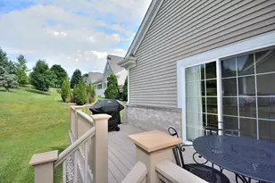 2324 Kayla Dr, Waukesha, WI 53188 - Photo 25