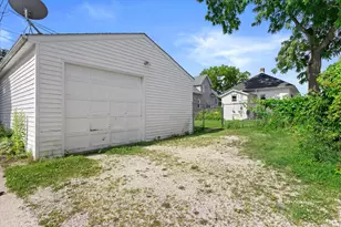 6409 27th Ave, Kenosha, WI 53143 - Photo 35