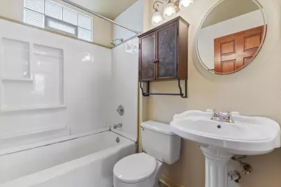 6409  27th Ave, Kenosha, WI 53143 - Photo 9