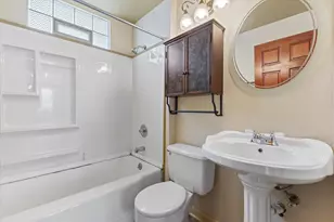6409 27th Ave, Kenosha, WI 53143 - Photo 9