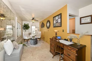 5769 N River Forest Dr, Glendale, WI 53209 - Photo 9