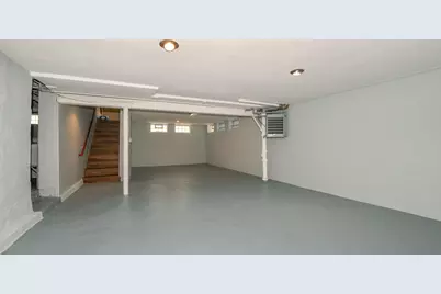 5769 N River Forest Dr, Glendale, WI 53209 - Photo 31
