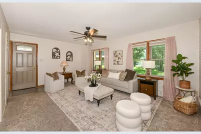5769 N River Forest Dr, Glendale, WI 53209 - Photo 11