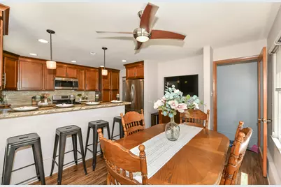 5769 N River Forest Dr, Glendale, WI 53209 - Photo 21