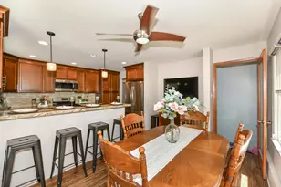 5769 N River Forest Dr, Glendale, WI 53209 - Photo 21