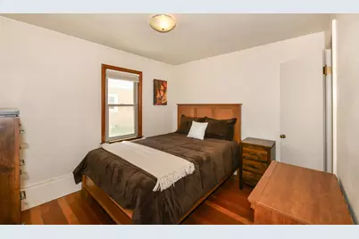 5769 N River Forest Dr, Glendale, WI 53209 - Photo 23