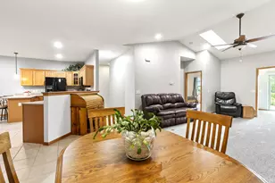 113 Community Dr, Fall River, WI 53932 - Photo 11