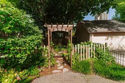 3454 N Frederick Ave, Milwaukee, WI 53211 - Photo 91