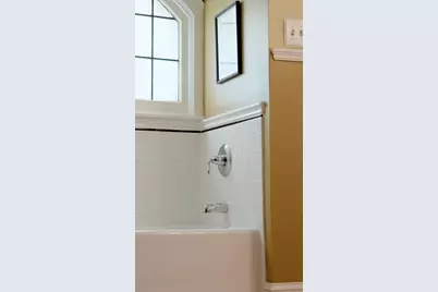3454 N Frederick Ave, Milwaukee, WI 53211 - Photo 79