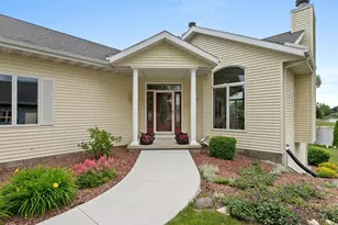 1505 Blue Heron Dr, Two Rivers, WI 54241 - Photo 7
