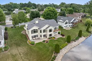 1505 Blue Heron Dr, Two Rivers, WI 54241 - Photo 3