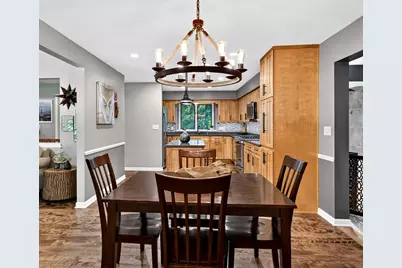 315  Kettle Ct, Slinger, WI 53086 - Photo 9