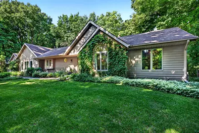 315  Kettle Ct, Slinger, WI 53086 - Photo 1