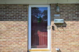 5029 W Fillmore Dr, Milwaukee, WI 53219 - Photo 5
