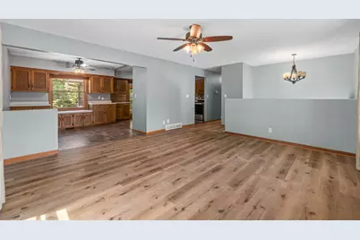 4003  Margolis Dr, West Bend, WI 53095 - Photo 9