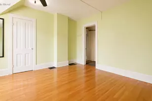 1028 S 32nd St, Milwaukee, WI 53215 - Photo 11