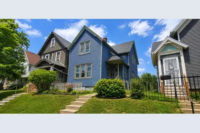 1028 S 32nd St, Milwaukee, WI 53215 - Photo 3